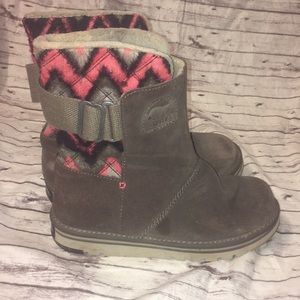 Sorrel Ladies Winter Boots Pink Aztec 7.5